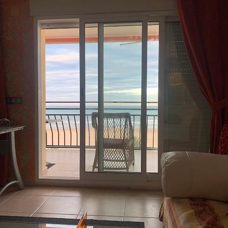 Magnificos Apartamentos Ondina En La Primera Linea De La Playa De Gandie Extérieur photo