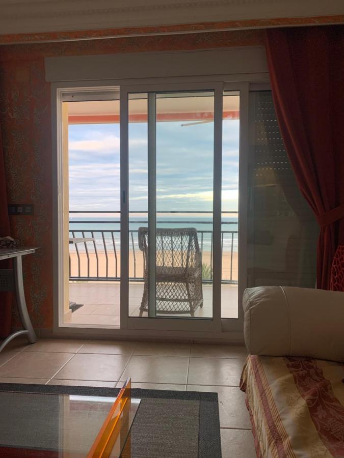 Magnificos Apartamentos Ondina En La Primera Linea De La Playa De Gandie Extérieur photo